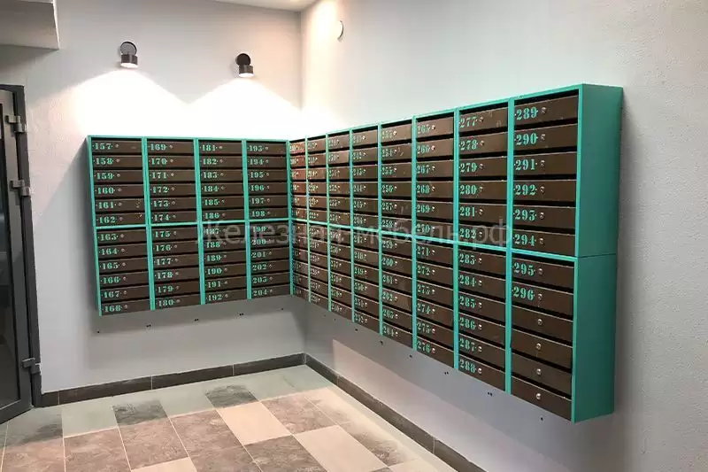 Почтовые ящики с нестандартной окраской г. Санкт-Петербург